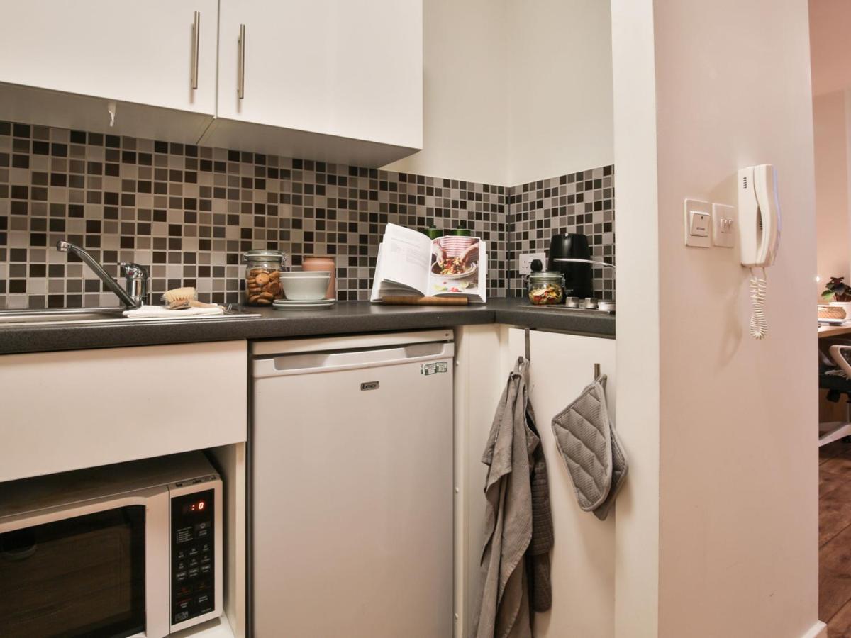 Sterling Court In Wembley Apartment London Exterior photo